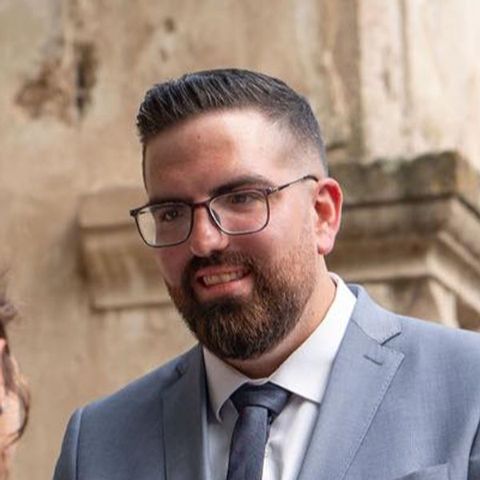 Dan Barnesian